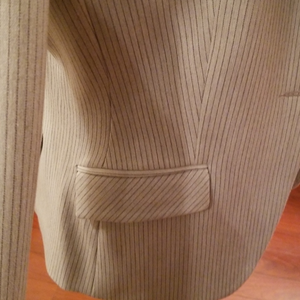Express Blazer - Picture 2 of 6